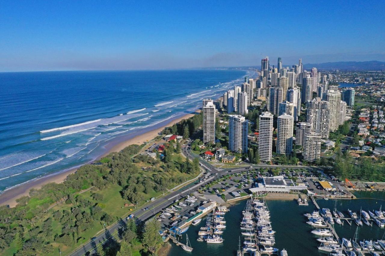 De Ville Apartments Gold Coast Exterior photo